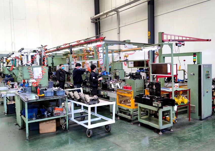 ���������Cе�������޹�˾�������a�ᳱ������ƽ��ί���������D��