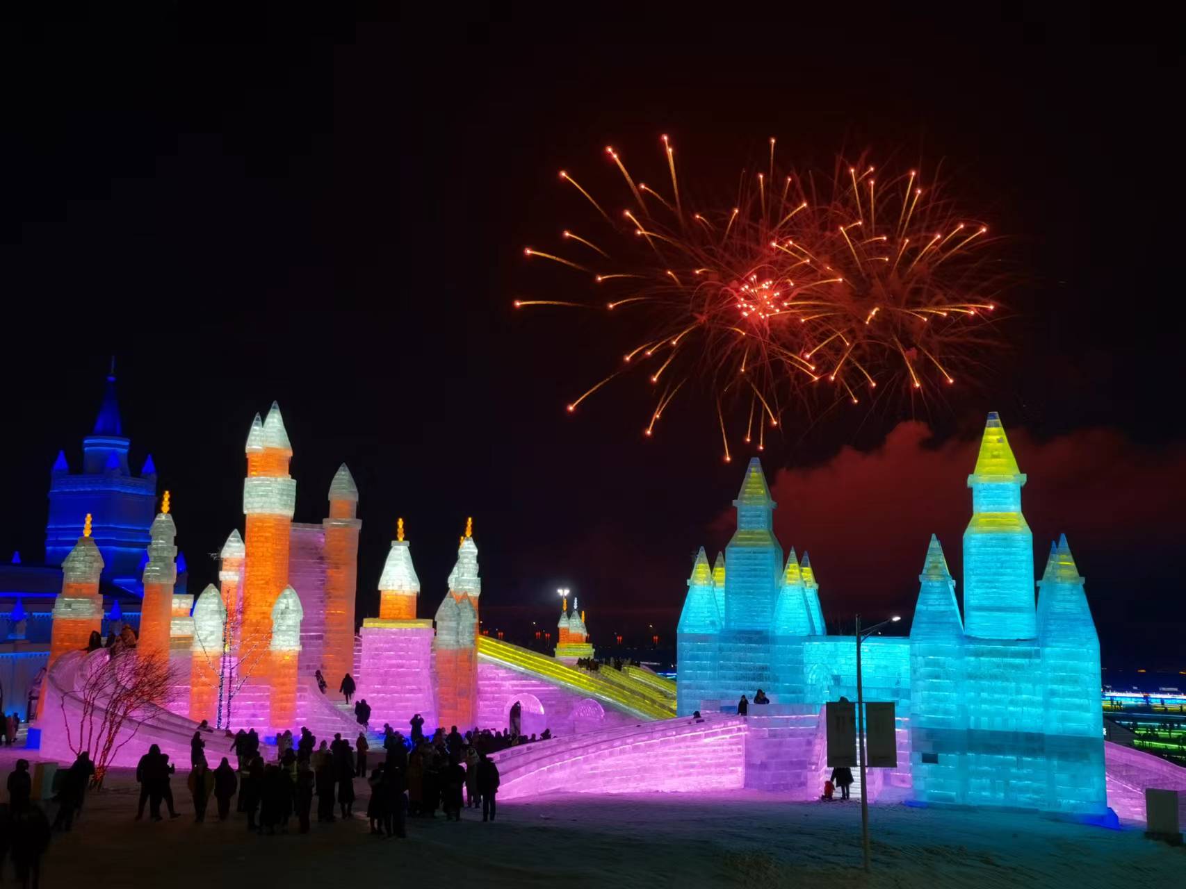 長春冰雪新天地。人民網李洋 攝