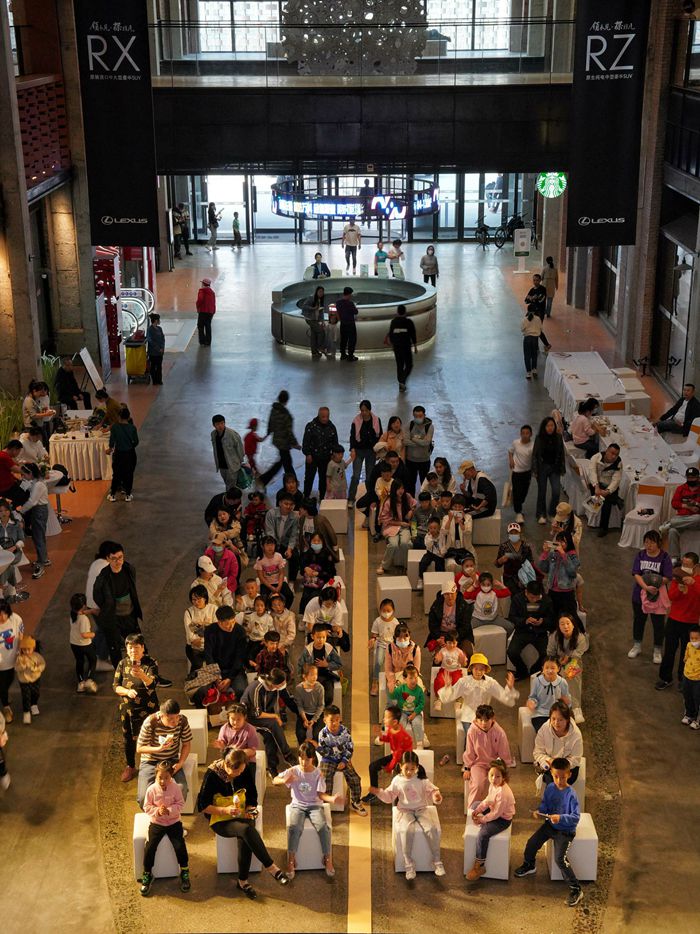 “長拖1958”人氣十足。人民網 李洋攝