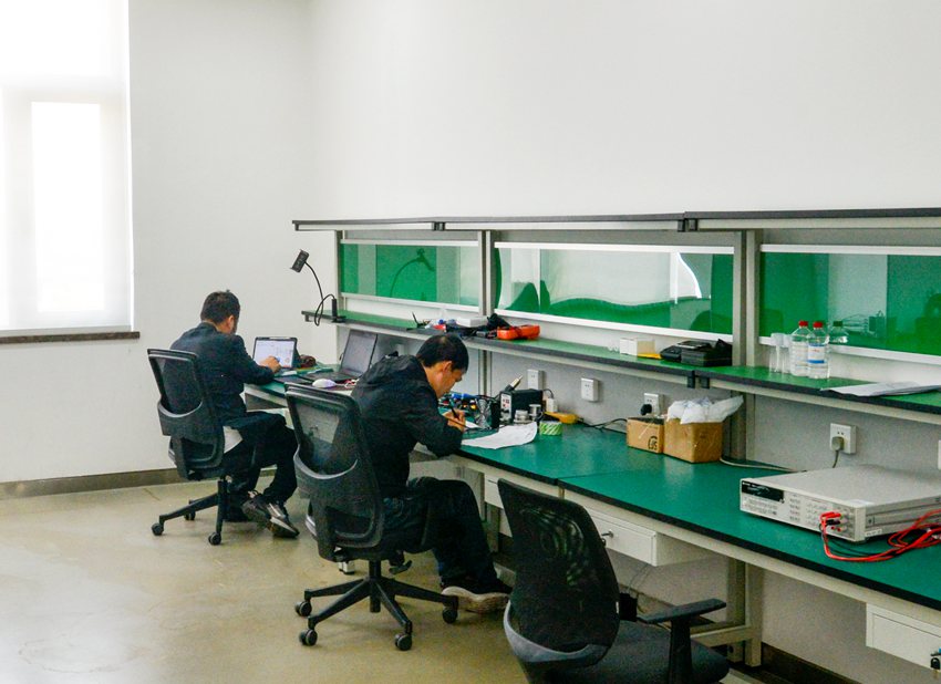 珩輝光電測量技術（吉林）有限公司工作場景。（受訪者供圖）