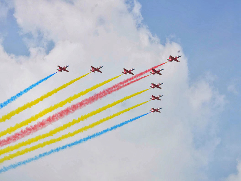 “紅鷹”飛行表演隊亮相。人民網記者李洋 攝