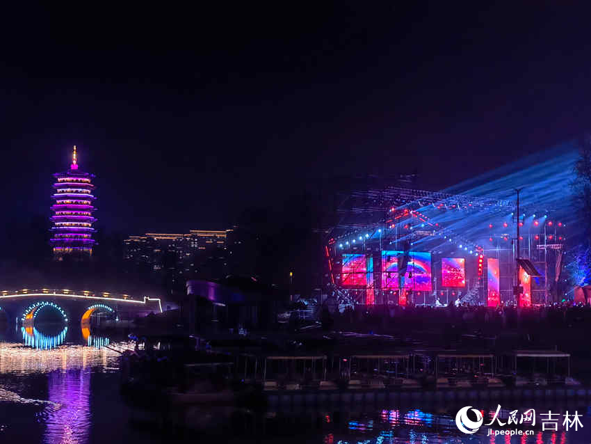 北湖電音之夜。人民網記者 馬俊華攝