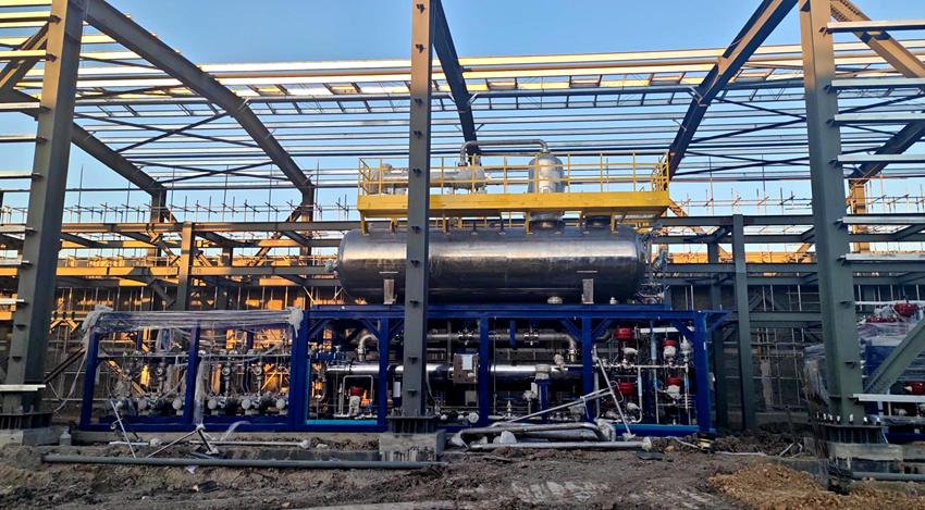 氣液分離設備組兌完成。（吉電股份供圖）