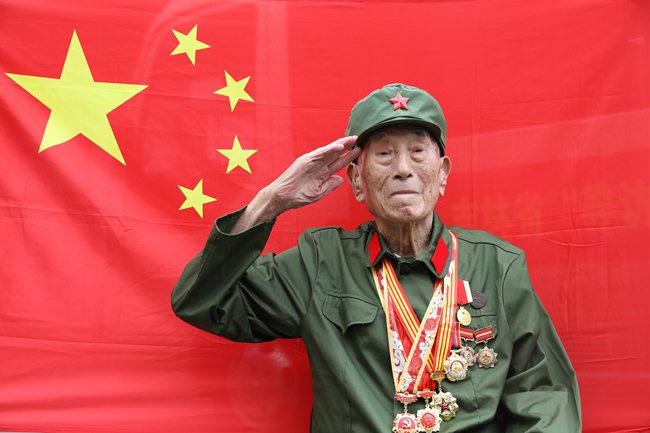 老兵薛級臣。