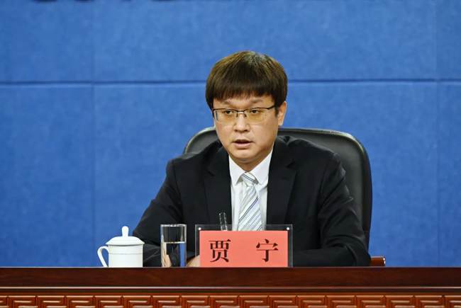 吉林省體育局副局長賈寧。