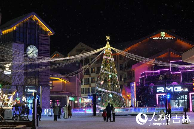 長白山雪街。人民網記者 李洋攝