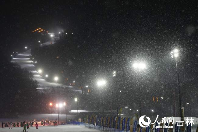 長白山萬達滑雪度假區。人民網記者 李洋攝