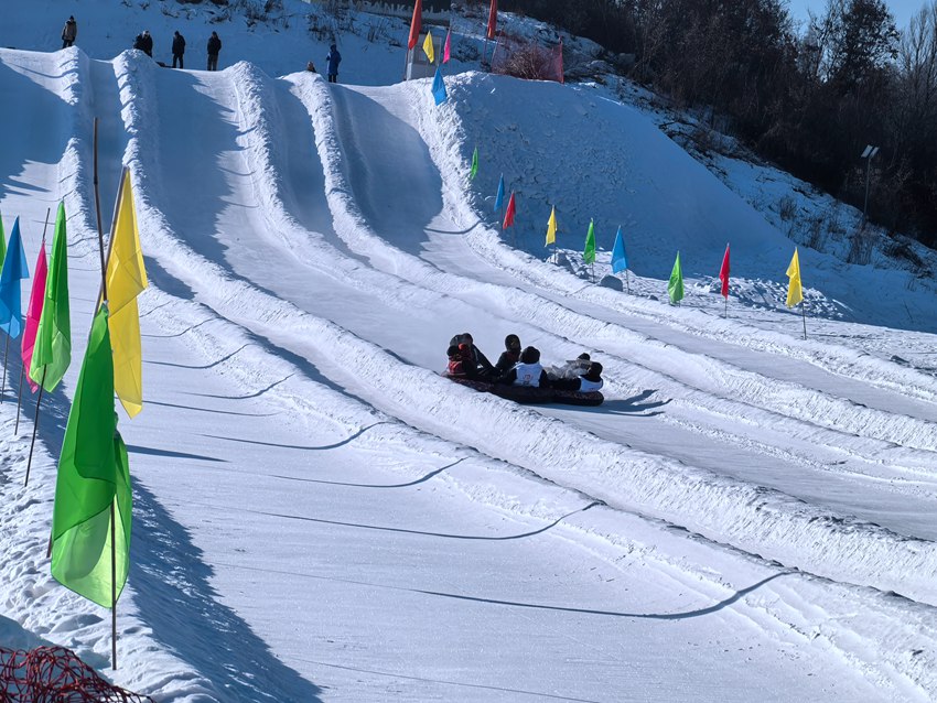 通化縣:越冷越“熱” 以精彩活動開啟冬之浪漫【6】