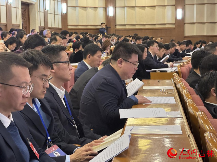 吉林省第十四屆人民代表大會第四次會議開幕。人民網記者 李思玥攝