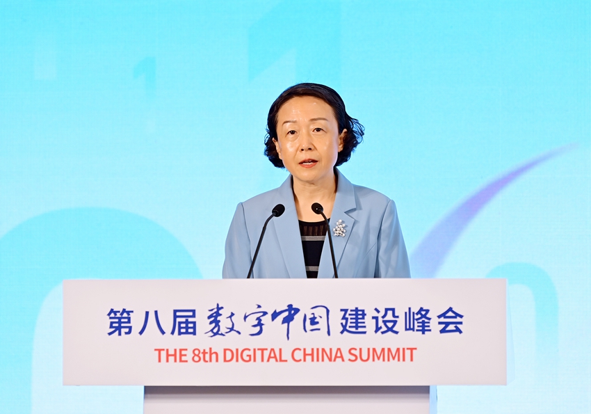 福建省委常委、福州市委書記郭寧寧