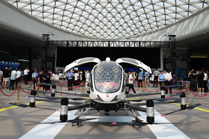 本屆汽博會未來出行展區。人民網記者 李洋攝