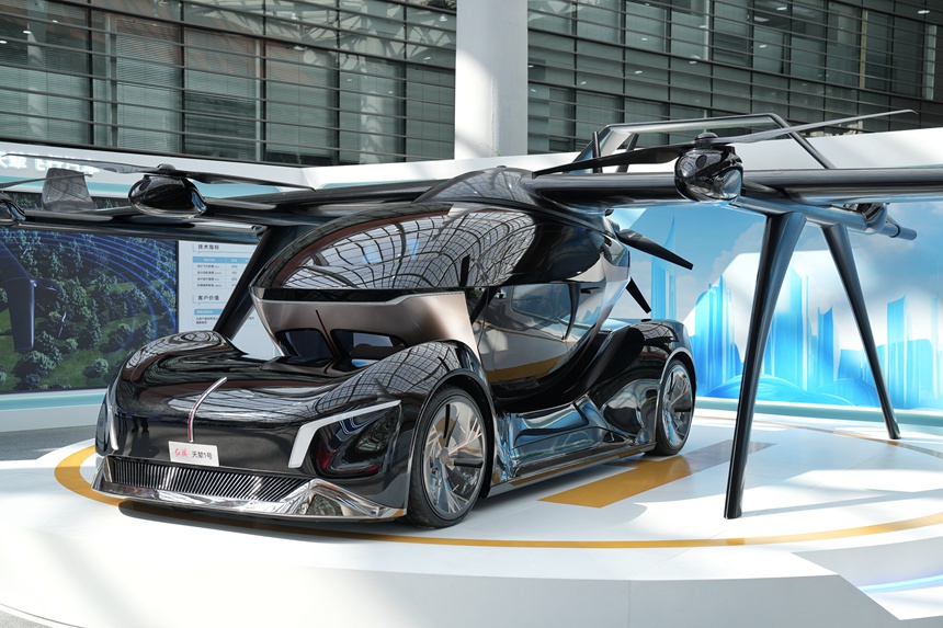 紅旗天輦飛行汽車。人民網記者 李洋攝