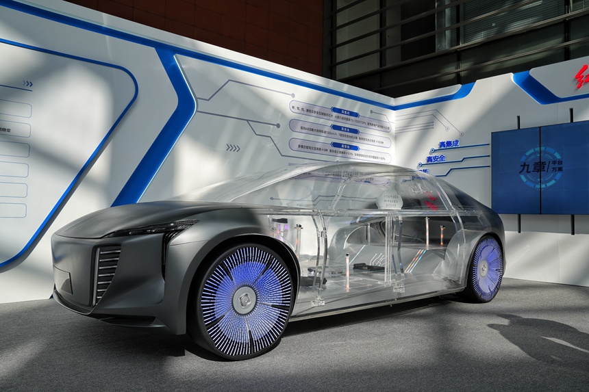 圖為一汽軟件云服務平臺展示。人民網記者 李洋攝