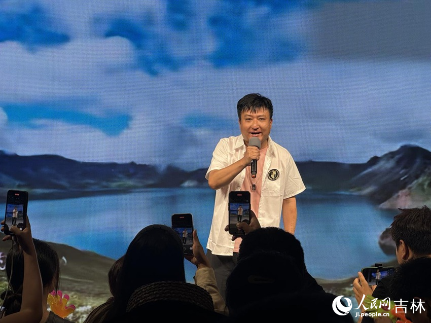 《吉林謠》以悠揚歌聲唱響吉林風物。人民網記者 李思玥攝