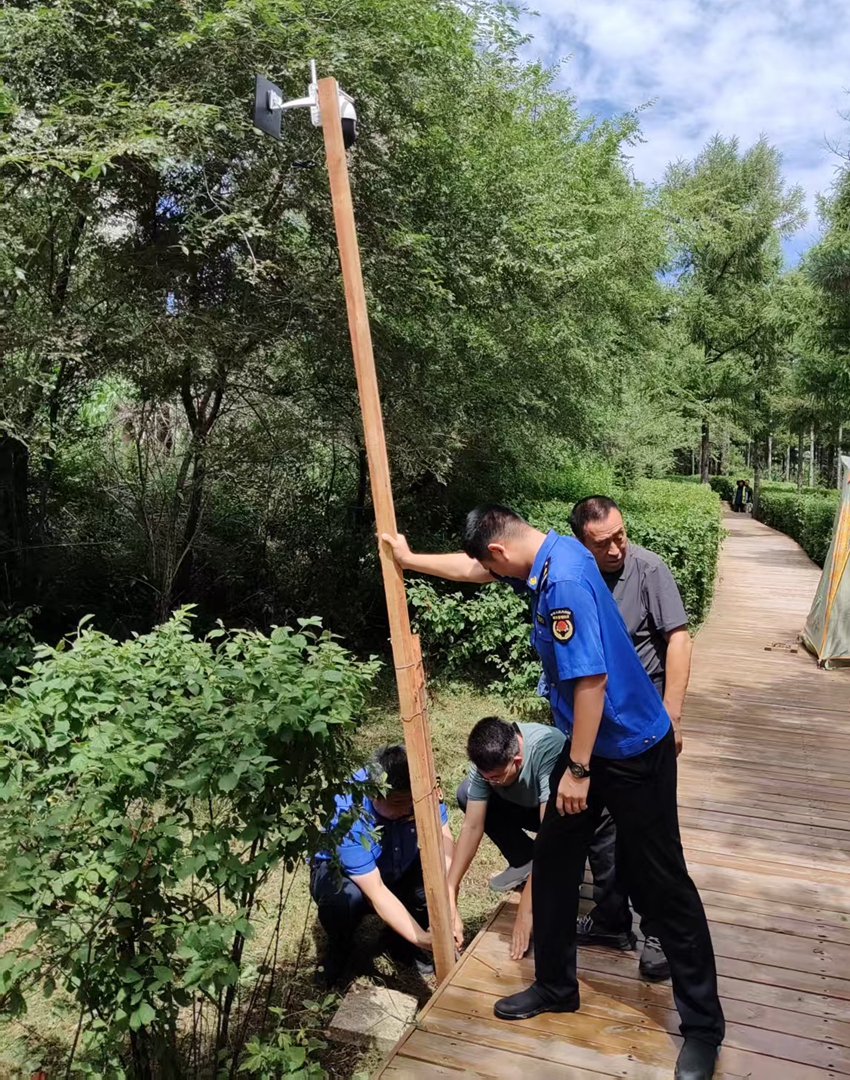 清理露營地私設攝像頭