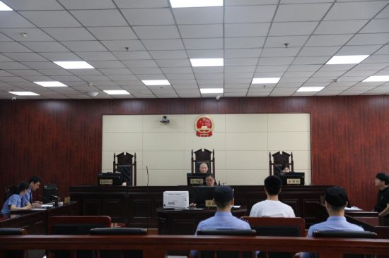 以案為鑒“敲警鐘”，直擊心靈“筑防線”