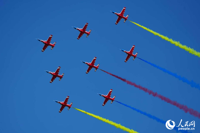 2025空軍航空開放活動和長春航空展完成全要素預演。人民網記者 李洋攝